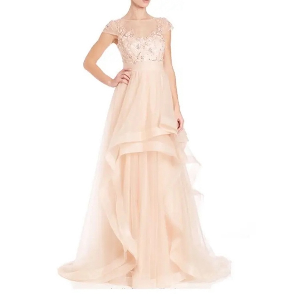 This apricot princess dress is really super beautiful, size 4 worn once.